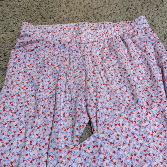 BNWOT super soft Motherhood Maternity Sleep Pants with heart flowers design! - Picture 4 of 4